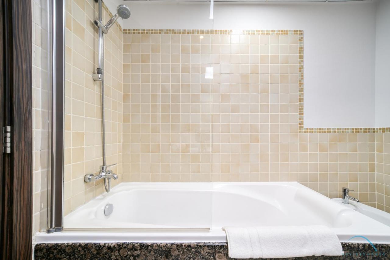 Apartment Upscale 2br At Shams 1 Jbr By Deluxe Homes